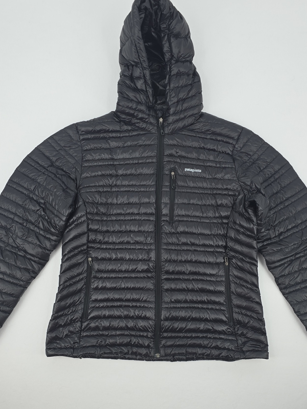 Patagonia W's Ultralight Down Hoody Puffer Jacket